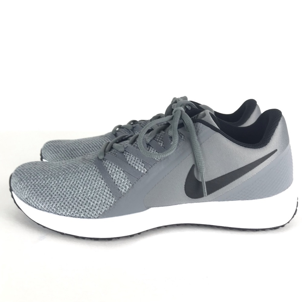 NIKE Varsity Compete Trainer Grey/Black Sz 9 - Picture 3 of 8